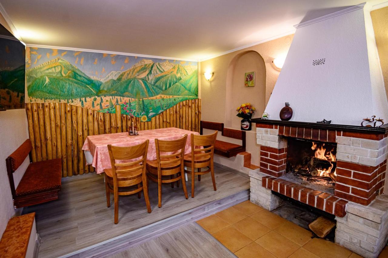 Lalev Guest House Банско Екстериор снимка